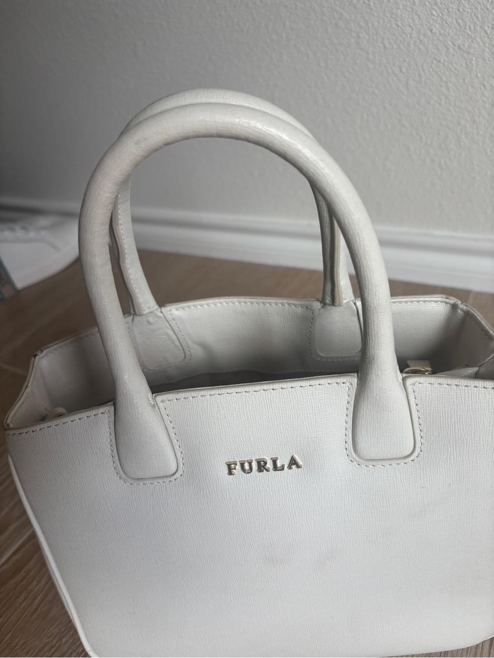 Furla White Saffiano Bag with Crossbody Strap - Picture 2 of 9